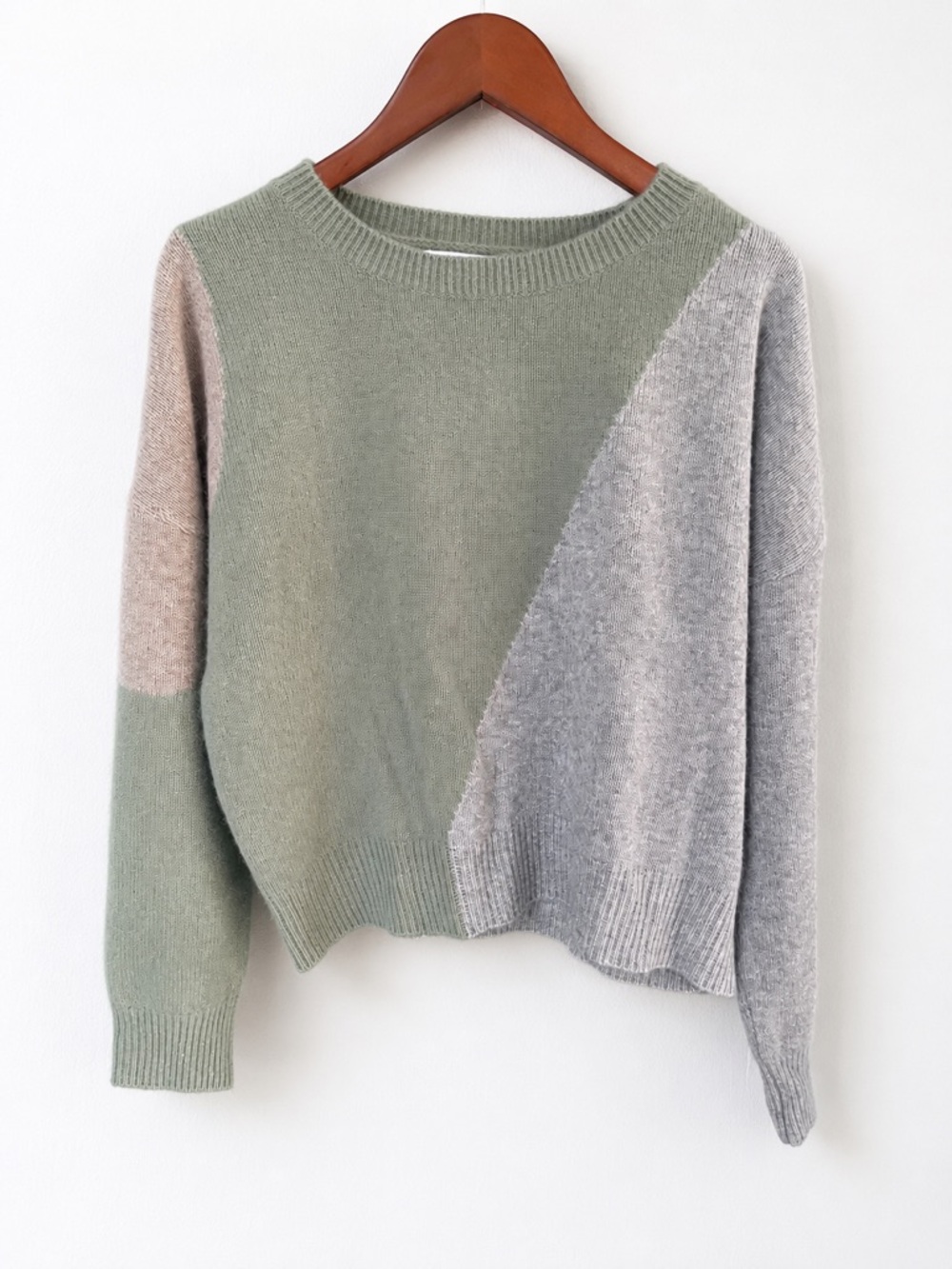 Magaschoni 100% Cashmere Colorblock Sweater | Sage Green Blush & Dove Large - Picture 2 of 8